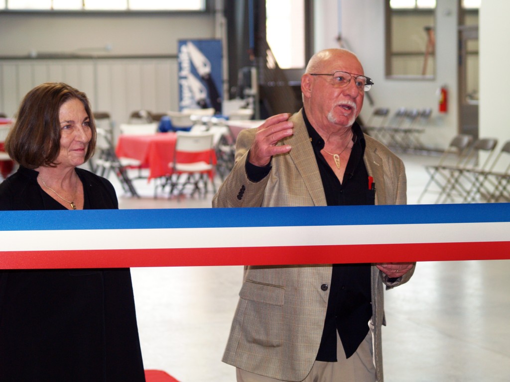 Gail and Sal Glesser at mark the opening of Spyderco's new facility. Photos by Aaron Kremer.