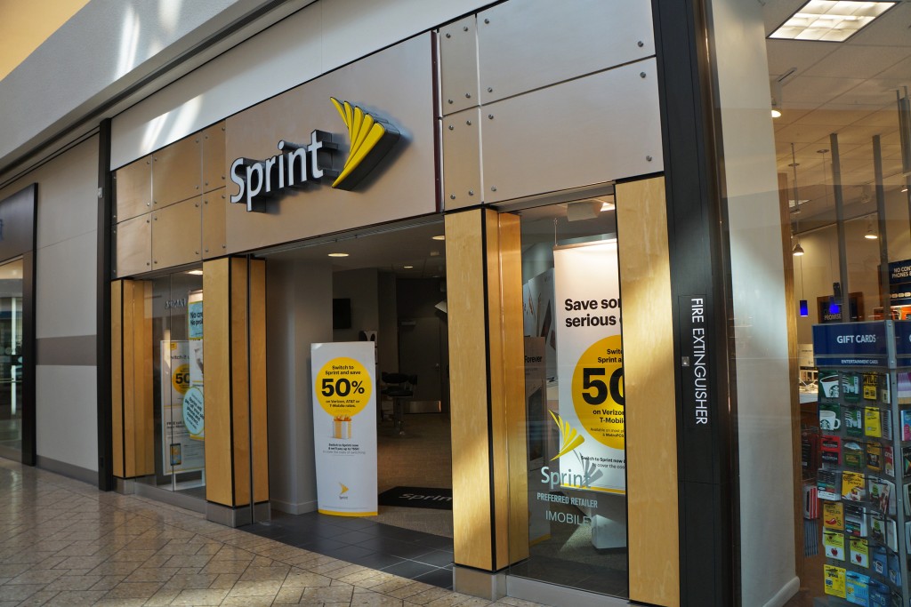 Sprint operates a store at the Cherry Creek Shopping Center. Photos by Amy DiPierro.