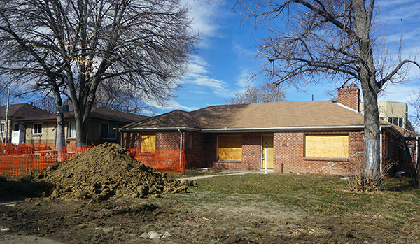 A home on 19th Avenue that will be demolished and replaced with townhomes. Photo by Burl Rolett. 