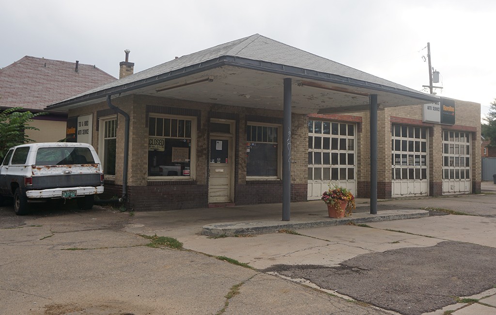 After 50 years, owners sold the garage at 32nd Avenue and Julian Street for $845,000. (Burl Rolett)