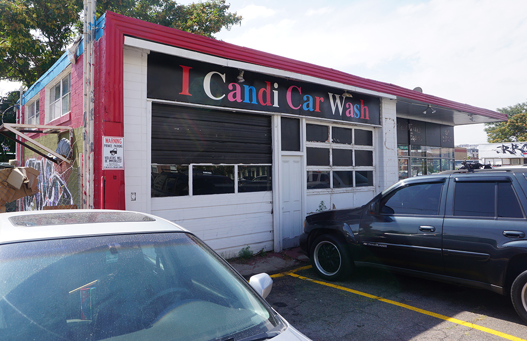 The 1,300-square-foot garage was most recently home to I Candy Car Wash. (Burl Rolett)