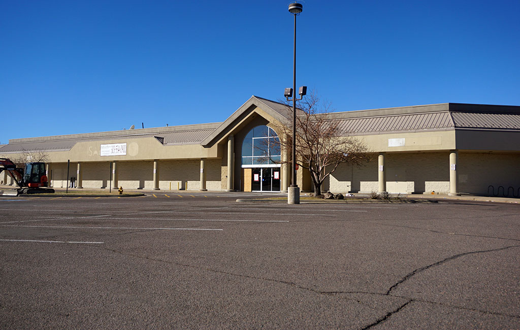 The former site of a Safeway grocery store at Sheridan Boulevard and Jewell Avenue was sold last week. (Burl Rolett)