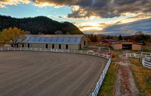 saddle mountain horse barn