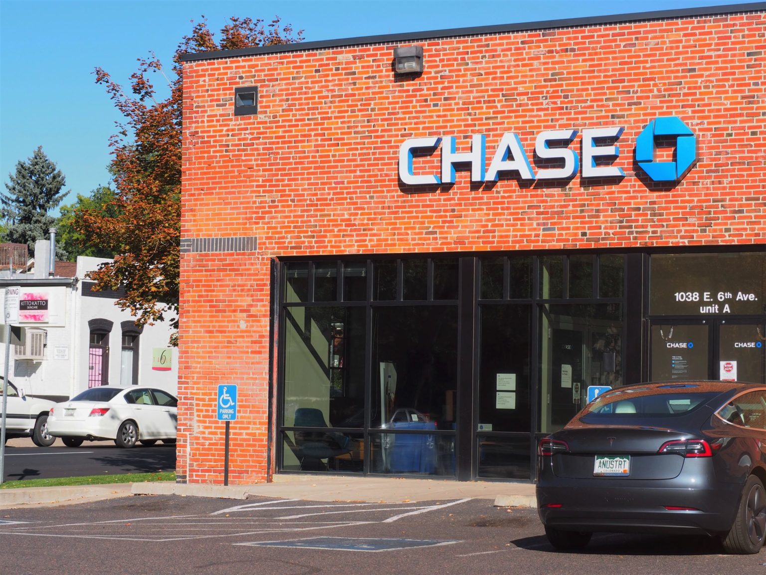 Chase Bank Regains Top 3 Ranking In Denver Deposit Market Share ...