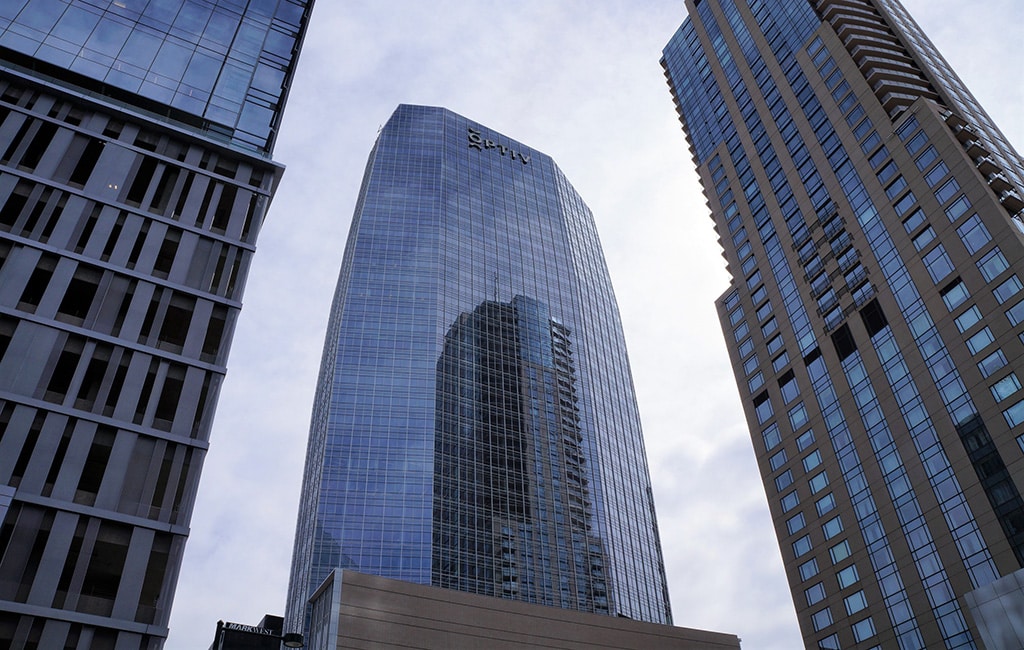 FirstBank leases space in downtown Denver