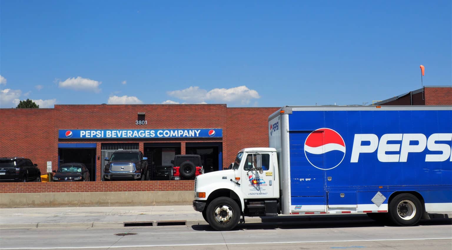 Pepsi selling Denver bottling facility